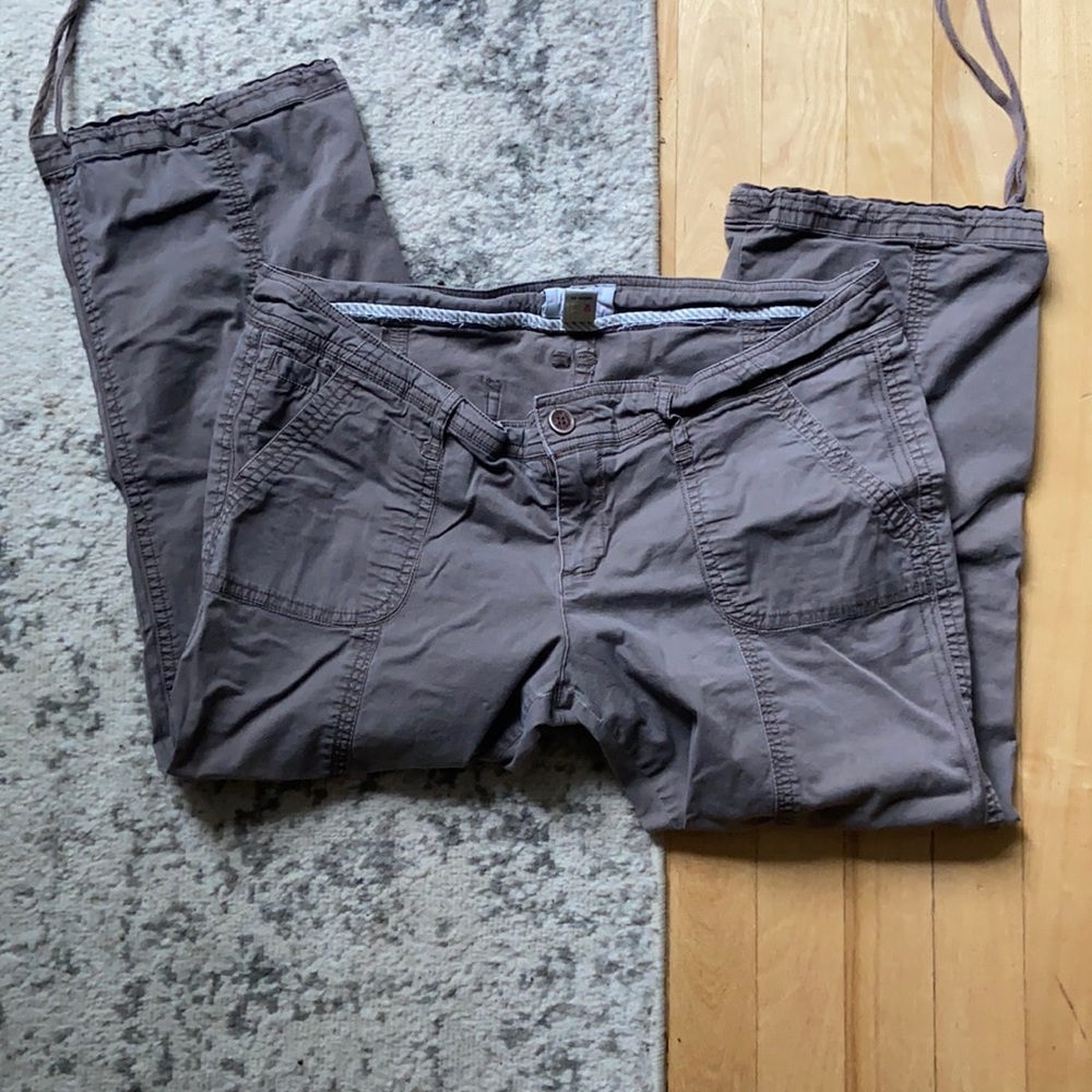 CAMPUS CREW- capris